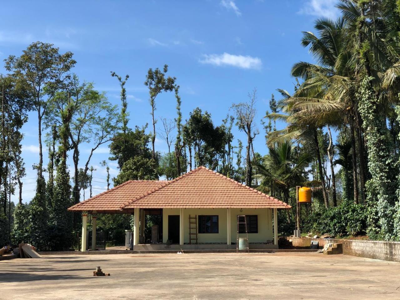 Estate Mane Hanbal Exterior foto